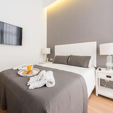 Malasana Plaza Apartman Madrid Kültér fotó