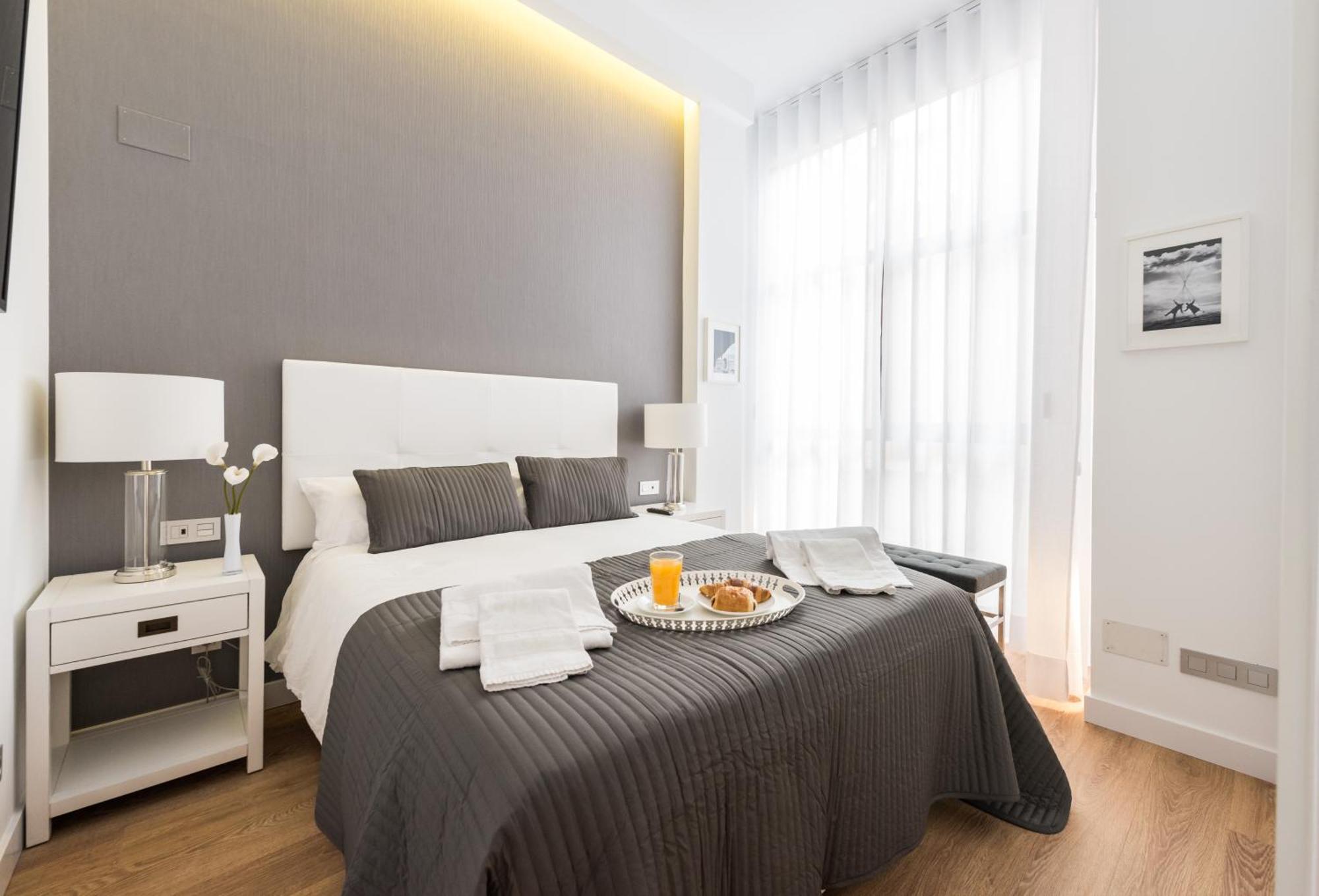 Malasana Plaza Apartman Madrid Kültér fotó